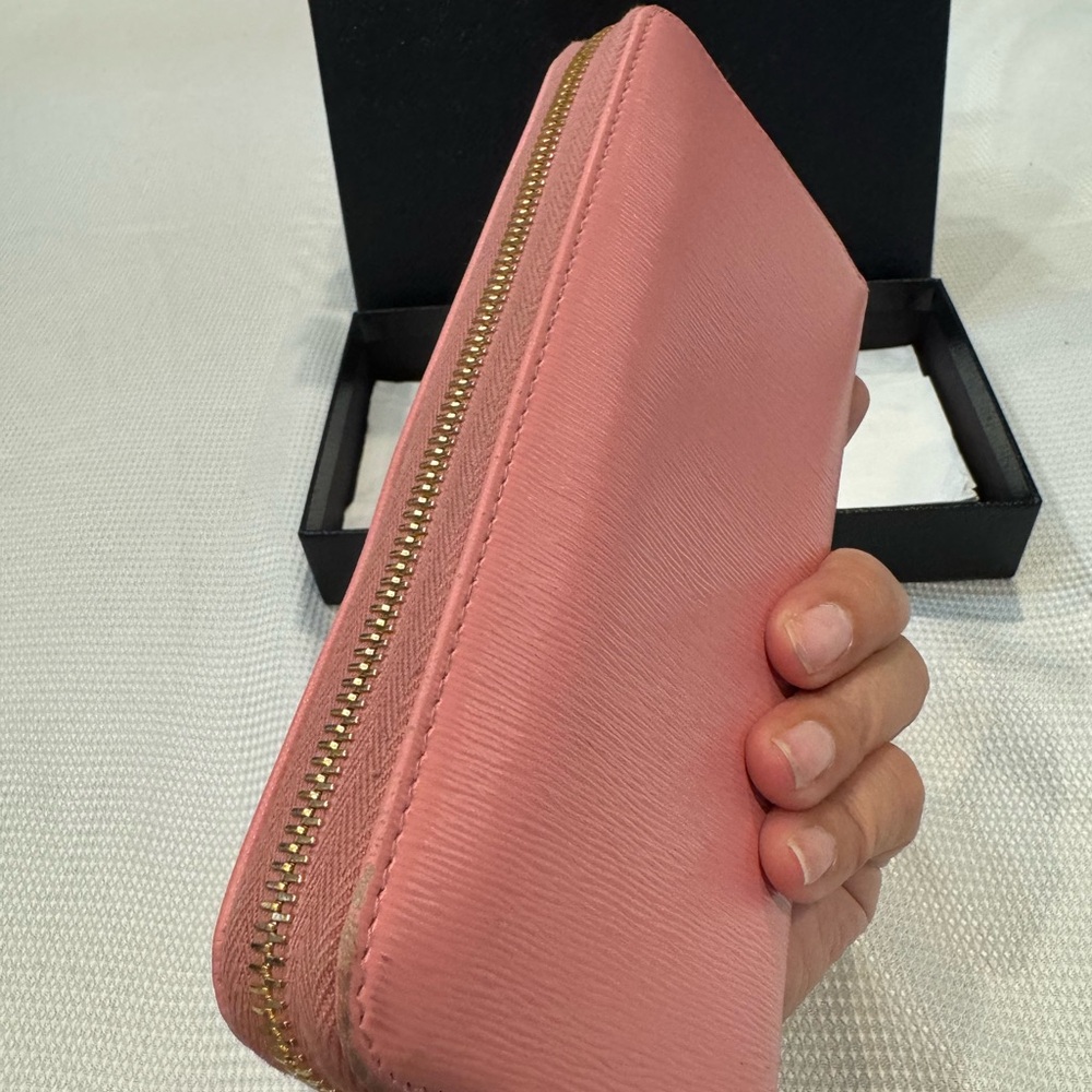 Authentic Prada Zippy Wallet With Box And Authent… - image 7